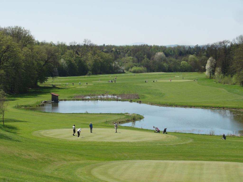 Golf Resort Kloech Kültér fotó